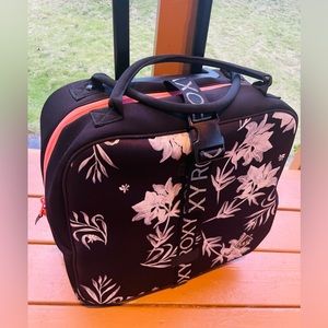 Roxy suitcase for cabin Neoprene material